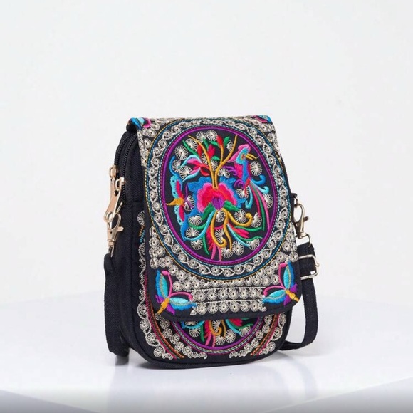✨NEW Bohemian Embroidered Multicolor mini Crossbody bookbag - Picture 2 of 9